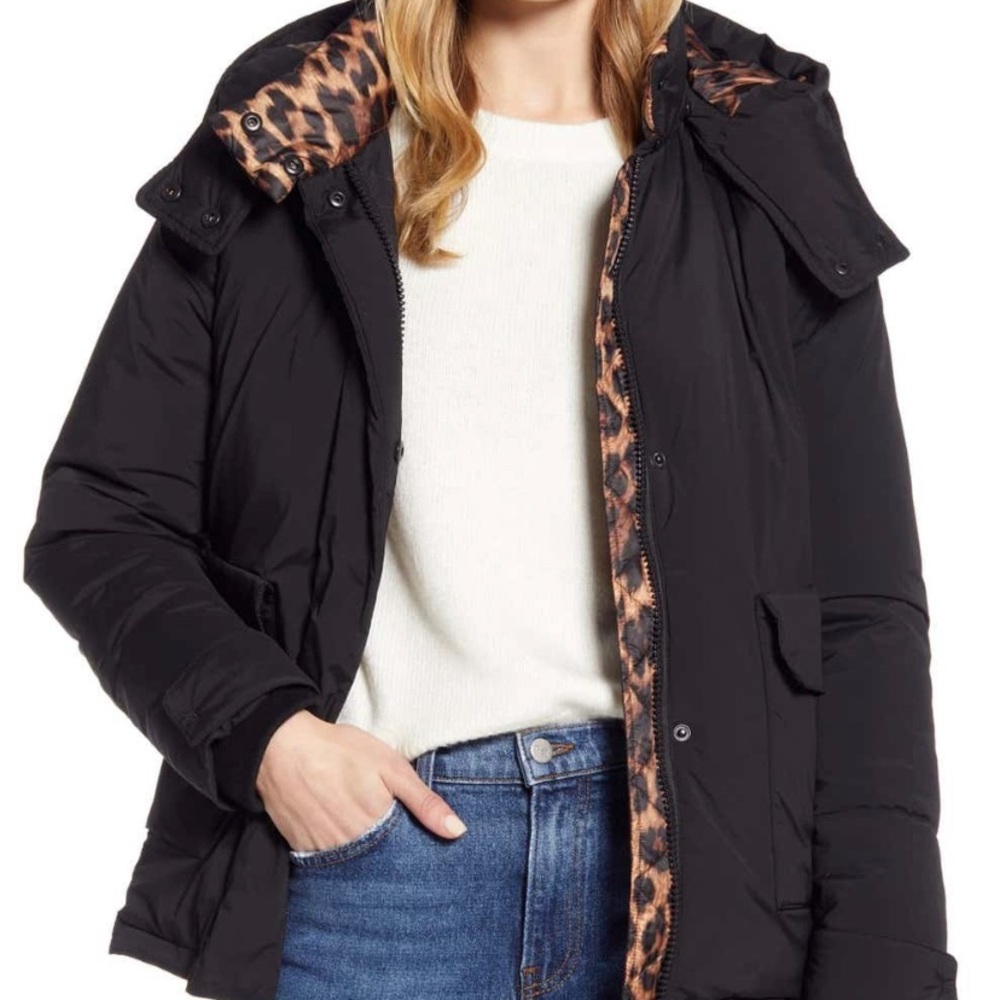Animal contrast puffer coat